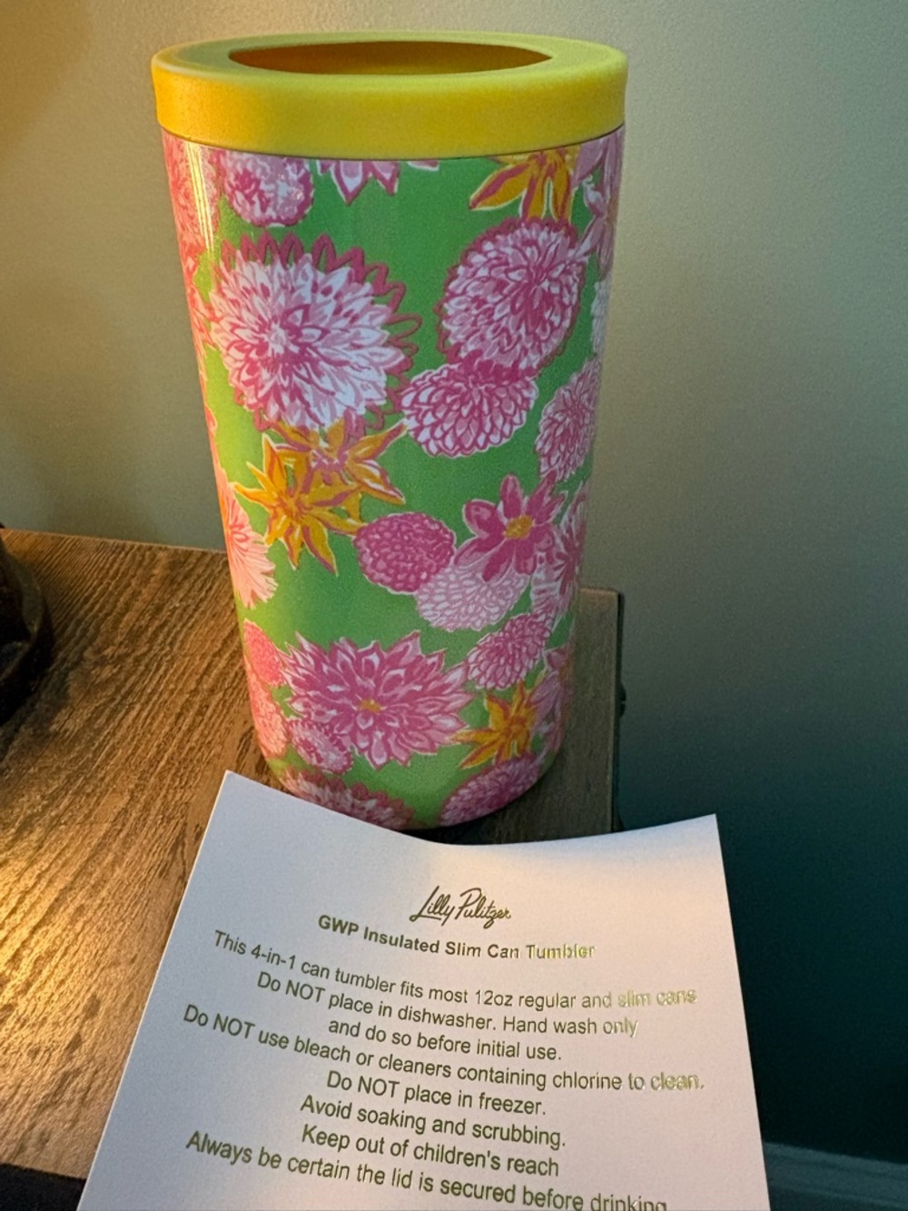 Lilly Pulitzer Pink Floral Tumbler with Green Background NWOT